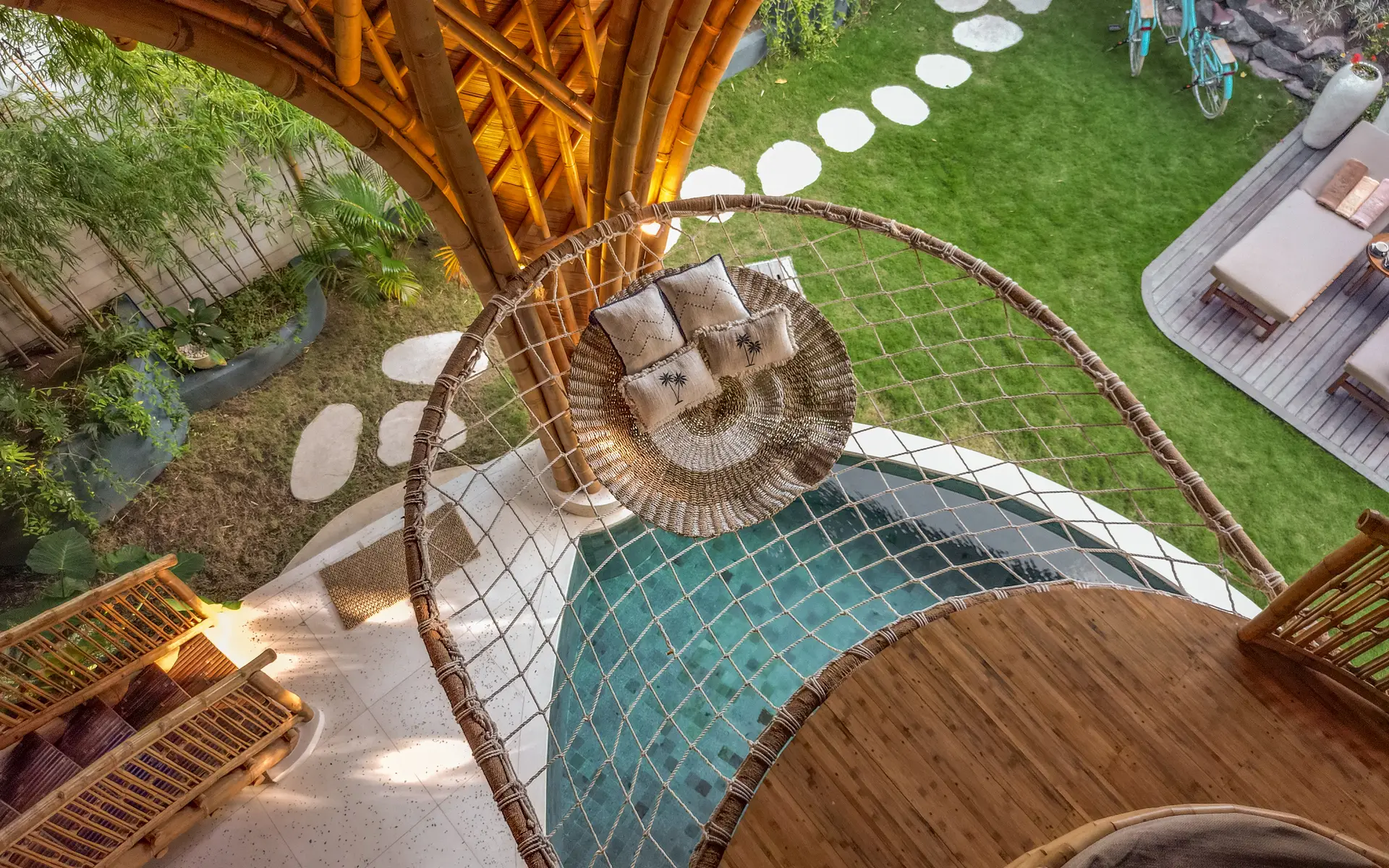 Villa Tokay - The Leaf - Hanging Net