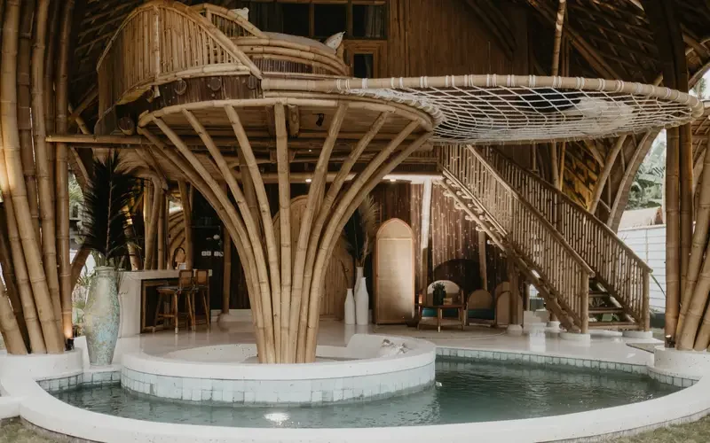 Villa Tokay - The Leaf- Living Room and Pool